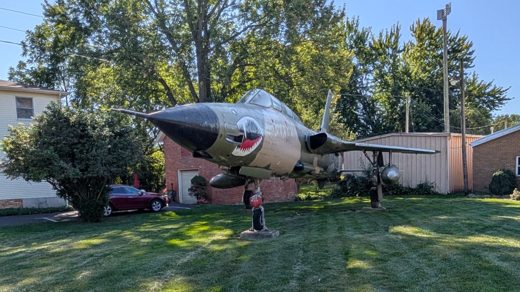 Norm investigates the Muse for his F-105G Wild&nbsp;Weasel