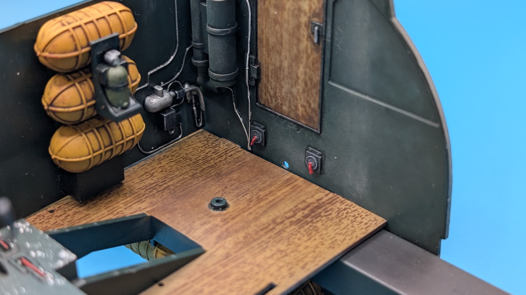 Norm walks us through a wood grain technique